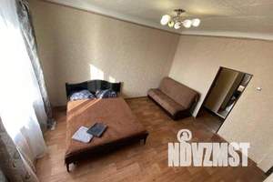 1-к квартира, посуточно, 40м2, 4/4 этаж