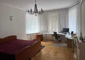 3-к квартира, на длительный срок, 105м2, 1/6 этаж