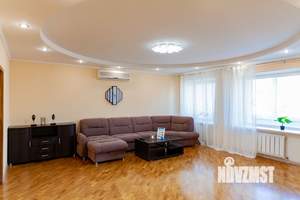 3-к квартира, посуточно, 106м2, 5/6 этаж