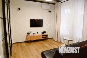 1-к квартира, посуточно, 60м2, 4/5 этаж