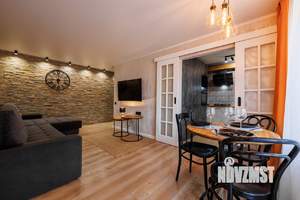 2-к квартира, посуточно, 45м2, 2/5 этаж