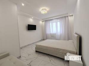 1-к квартира, посуточно, 42м2, 13/17 этаж