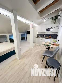 Студия квартира, посуточно, 30м2, 6/6 этаж