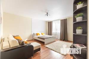 1-к квартира, посуточно, 58м2, 1/1 этаж