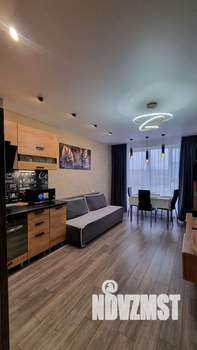 2-к квартира, посуточно, 39м2, 5/8 этаж