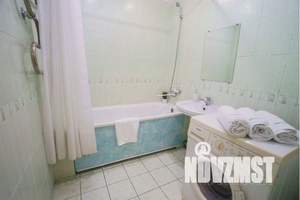 2-к квартира, посуточно, 70м2, 1/11 этаж