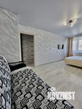 1-к квартира, посуточно, 35м2, 5/5 этаж