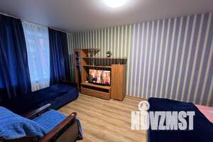 1-к квартира, посуточно, 32м2, 2/5 этаж