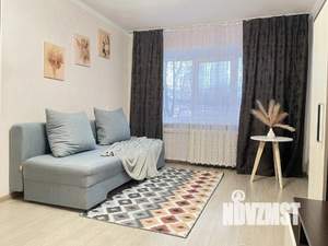 2-к квартира, посуточно, 43м2, 1/1 этаж