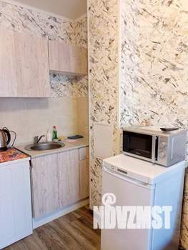 1-к квартира, посуточно, 18м2, 1/1 этаж