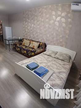 Студия квартира, посуточно, 30м2, 12/17 этаж