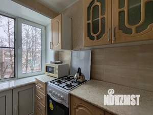 1-к квартира, посуточно, 38м2, 3/9 этаж