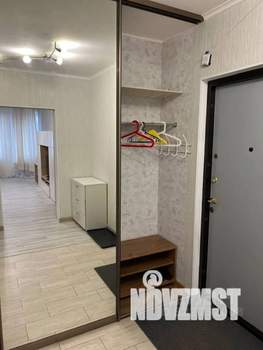 2-к квартира, посуточно, 75м2, 1/1 этаж