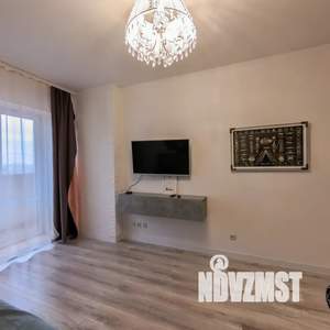 1-к квартира, посуточно, 45м2, 21/23 этаж