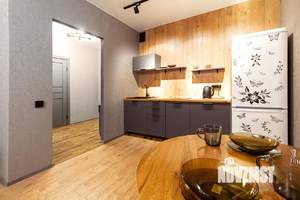 2-к квартира, посуточно, 54м2, 1/1 этаж