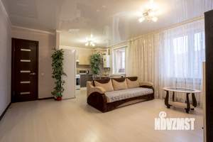 3-к квартира, посуточно, 80м2, 2/12 этаж