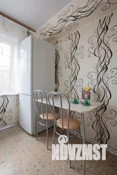 2-к квартира, посуточно, 41м2, 3/5 этаж