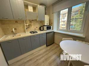 1-к квартира, посуточно, 33м2, 1/1 этаж