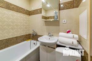 1-к квартира, посуточно, 41м2, 1/1 этаж