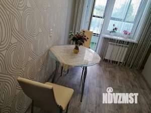 1-к квартира, посуточно, 50м2, 6/10 этаж