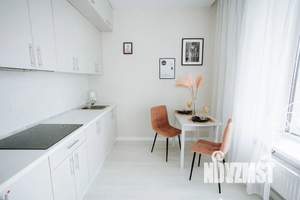 1-к квартира, посуточно, 50м2, 16/21 этаж