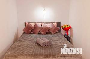 1-к квартира, посуточно, 33м2, 3/9 этаж