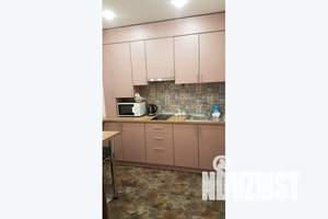 2-к квартира, посуточно, 42м2, 1/5 этаж