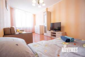 1-к квартира, посуточно, 44м2, 9/16 этаж