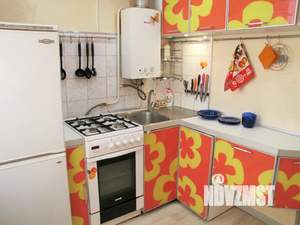 3-к квартира, посуточно, 47м2, 2/5 этаж