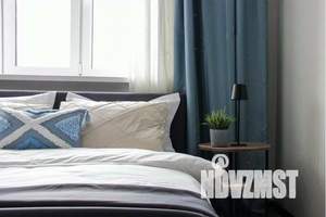 1-к квартира, посуточно, 35м2, 2/22 этаж