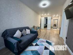 1-к квартира, посуточно, 42м2, 17/22 этаж