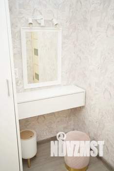 2-к квартира, посуточно, 60м2, 5/5 этаж