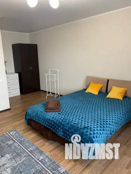 1-к квартира, посуточно, 42м2, 7/17 этаж