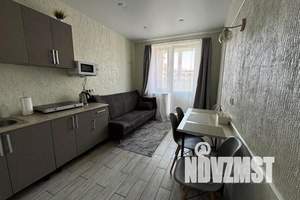 1-к квартира, посуточно, 40м2, 14/15 этаж