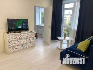 1-к квартира, посуточно, 40м2, 4/5 этаж