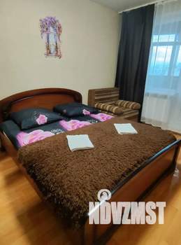 2-к квартира, посуточно, 50м2, 3/9 этаж