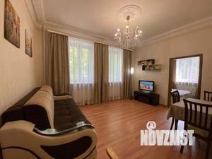 2-к квартира, посуточно, 55м2, 1/1 этаж