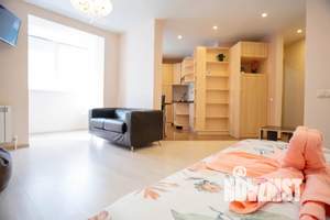 Студия квартира, посуточно, 36м2, 5/14 этаж