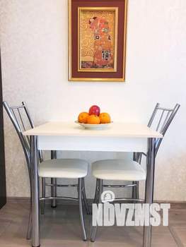 Студия квартира, посуточно, 33м2, 9/16 этаж