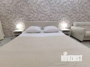 1-к квартира, посуточно, 35м2, 4/6 этаж