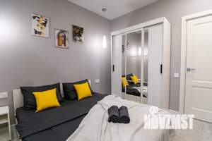 1-к квартира, посуточно, 35м2, 12/22 этаж