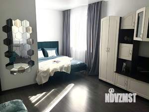 1-к квартира, посуточно, 35м2, 4/9 этаж