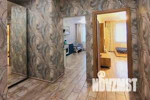 1-к квартира, посуточно, 42м2, 12/22 этаж