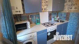 1-к квартира, посуточно, 33м2, 3/3 этаж