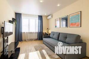 1-к квартира, посуточно, 35м2, 6/9 этаж