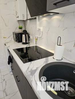 2-к квартира, посуточно, 44м2, 1/5 этаж