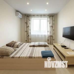 1-к квартира, посуточно, 45м2, 14/22 этаж