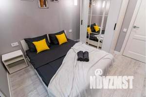 1-к квартира, посуточно, 35м2, 12/22 этаж