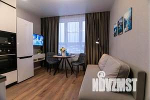 1-к квартира, посуточно, 33м2, 10/22 этаж