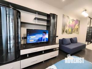 Студия квартира, посуточно, 41м2, 3/3 этаж